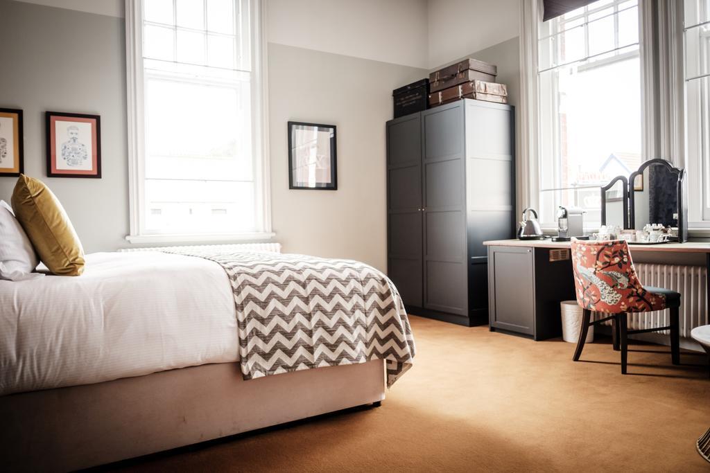 Hotel The Queen's Head 3*