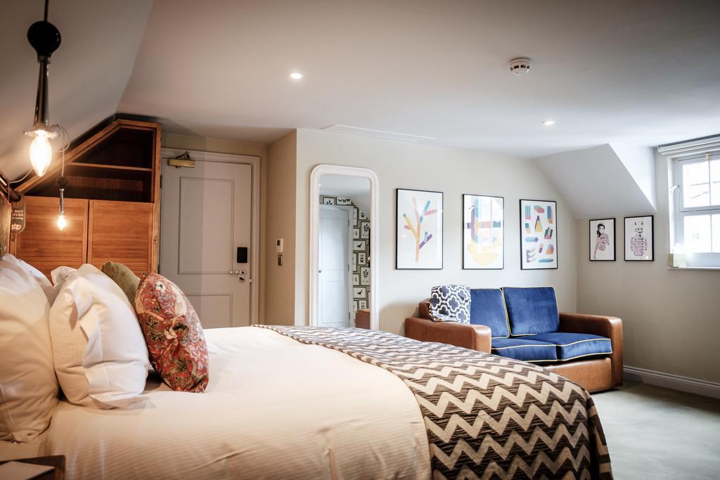 The Queen's Head 3* Kingston upon Thames (Greater London)